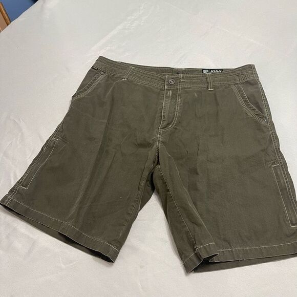 Kuhl Dark Olive Green Vintage Patina Dye Denim Shorts Size 38 - Picture 1 of 9